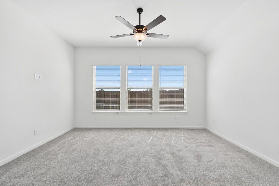 Spacious, unfurnished interior of a new home in Brookewater 45' Homesites, Rosenberg (Image 32).