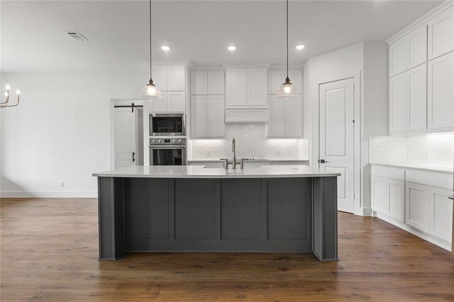 Furnished interior view inside a new home in King Crossing Estates, Van Alstyne (Image 13).