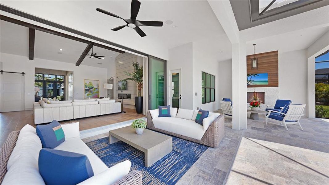 Exterior details and patio area of a home in , Venice (Image 26).