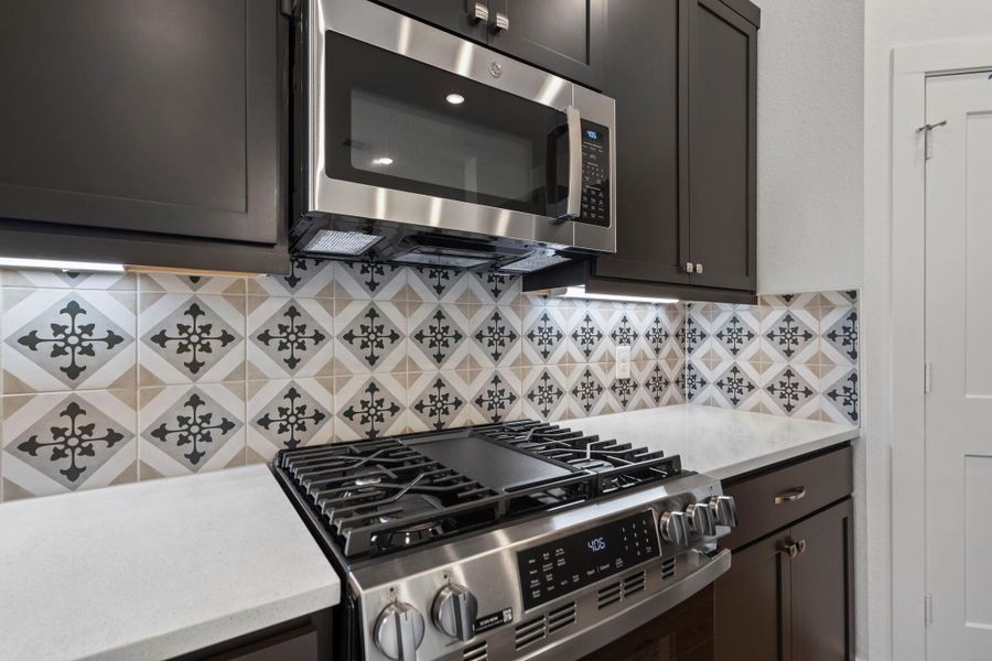 Furnished interior view inside a new home in Emory Glen, Magnolia (Image 7).