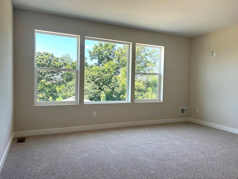 Representative unfurnished interior of a home built from the The Georgetown II by Norfolk Homes in Coronado Estates, Jackson (Image 21).