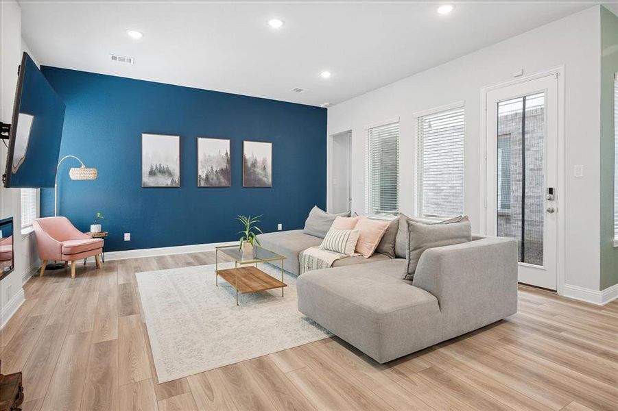 Furnished interior view inside a new home in Bayside, Rowlett (Image 18).