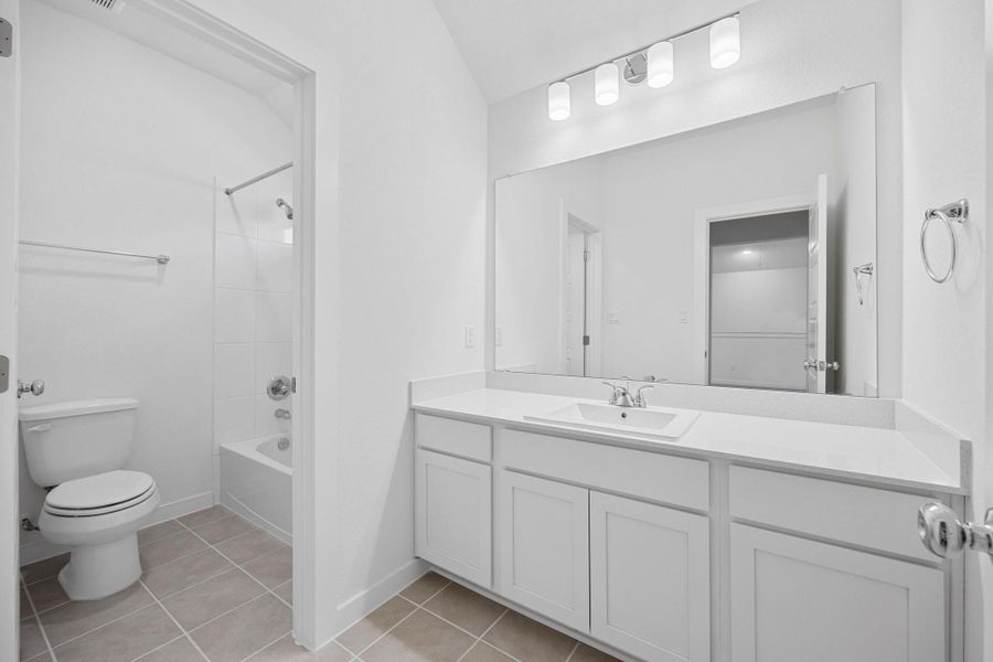 Furnished interior view inside a new home in Lakeside at Tessera, Lago Vista (Image 11). Furnished interior view inside a new home in Lakeside at Tessera, Lago Vista (Image 11).