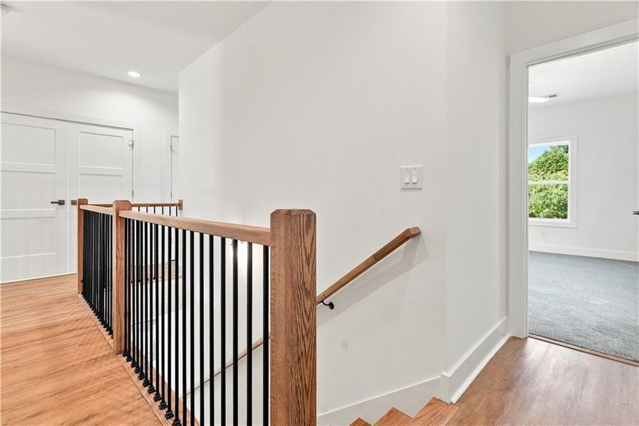 Spacious, unfurnished interior of a new home in , Dahlonega (Image 22).