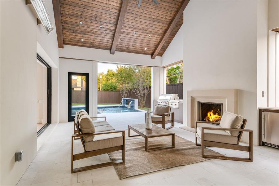 Community amenities in , Dallas (Image 25).