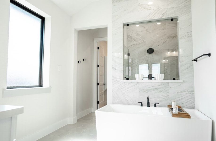 Crockett Primary Bathroom