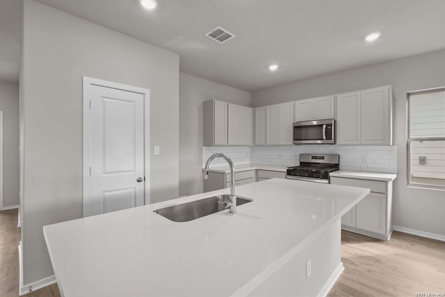 Furnished interior view inside a new home in Garden Grove, San Antonio (Image 11).