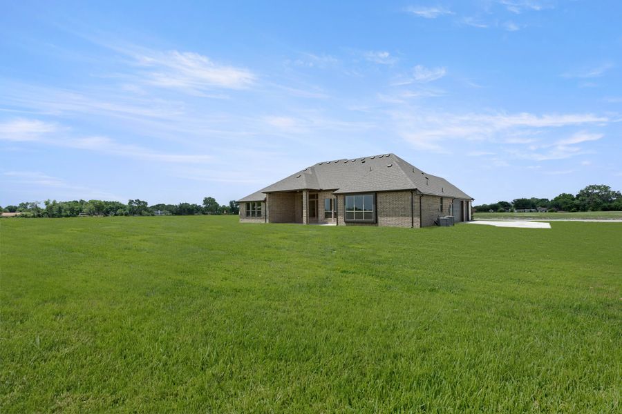 Exterior details and patio area of a home in Pecan Acres, Red Oak (Image 19). Exterior details and patio area of a home in Pecan Acres, Red Oak (Image 19).