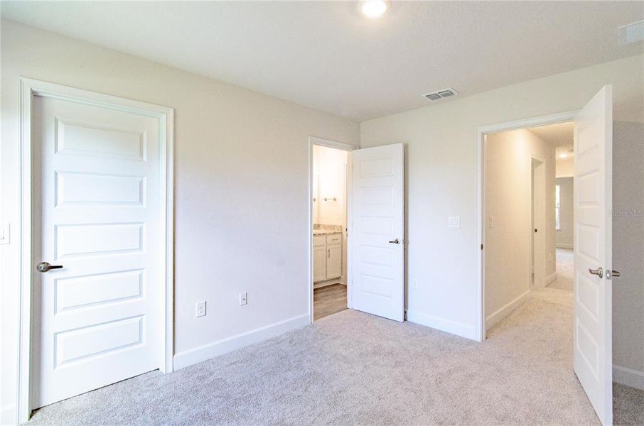 Spacious, unfurnished interior of a new home in Palm Coast, Palm Coast (Image 13).