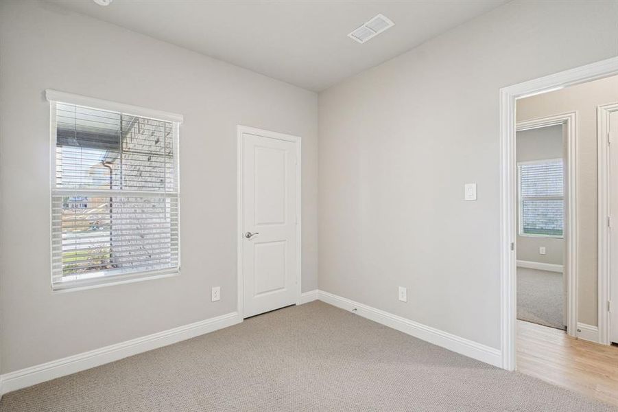 Photo is not of the actual home, but is an inspirational photo of builder’s model home and may depict options, furnishings, and/or decorator features that are not included. Photo is not of the actual home, but is an inspirational photo of builder’s model home and may depict options, furnishings, and/or decorator features that are not included.