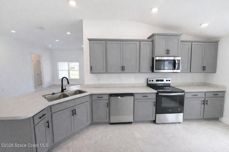 Furnished interior view inside a new home in St. John's Preserve, Palm Bay (Image 4).