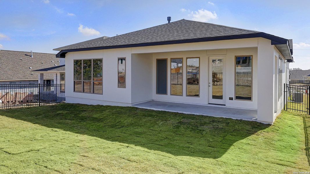 Exterior details and patio area of a home in Esperanza, Boerne (Image 22).