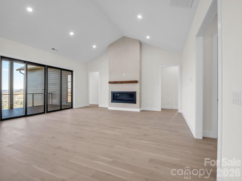 Spacious, unfurnished interior of a new home in , Hendersonville (Image 16). Spacious, unfurnished interior of a new home in , Hendersonville (Image 16).