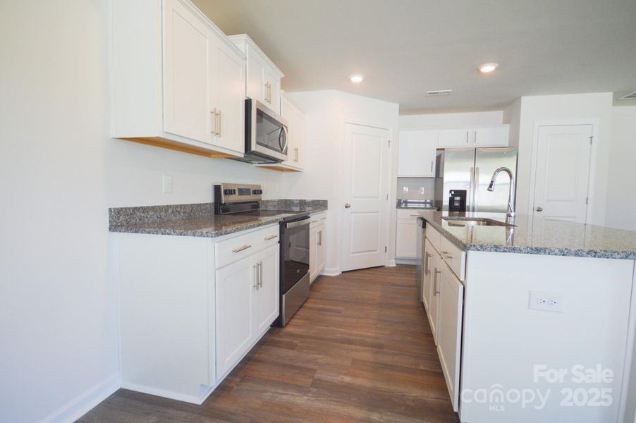 Photos are representative Photos are representative