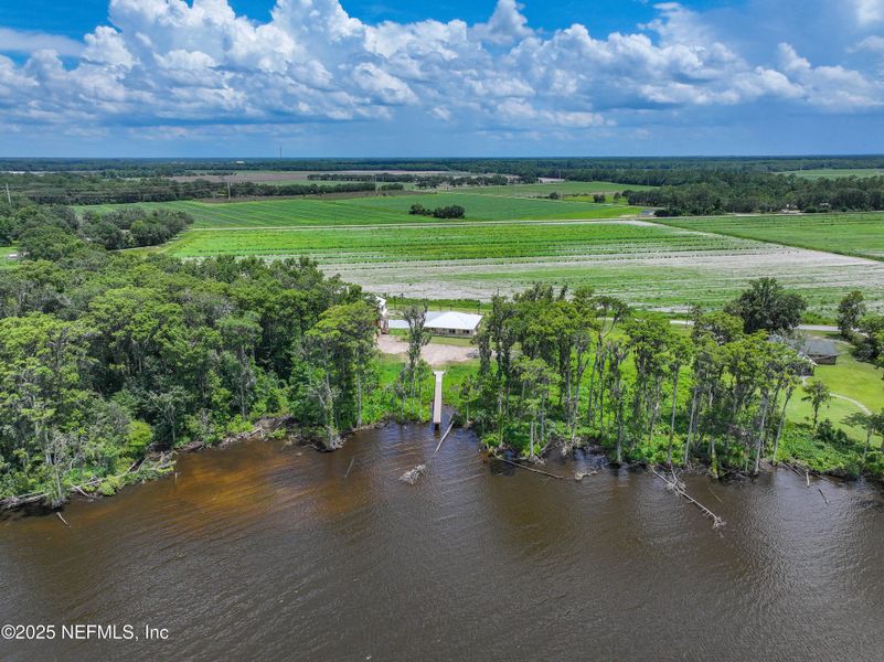 Natural landscape and outdoor views near in East Palatka (Image 86). Natural landscape and outdoor views near in East Palatka (Image 86).