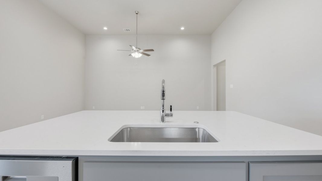 Representative interior finishes for a home built from the BASSWOOD by D.R. Horton in Treeline, Justin (Image 20).