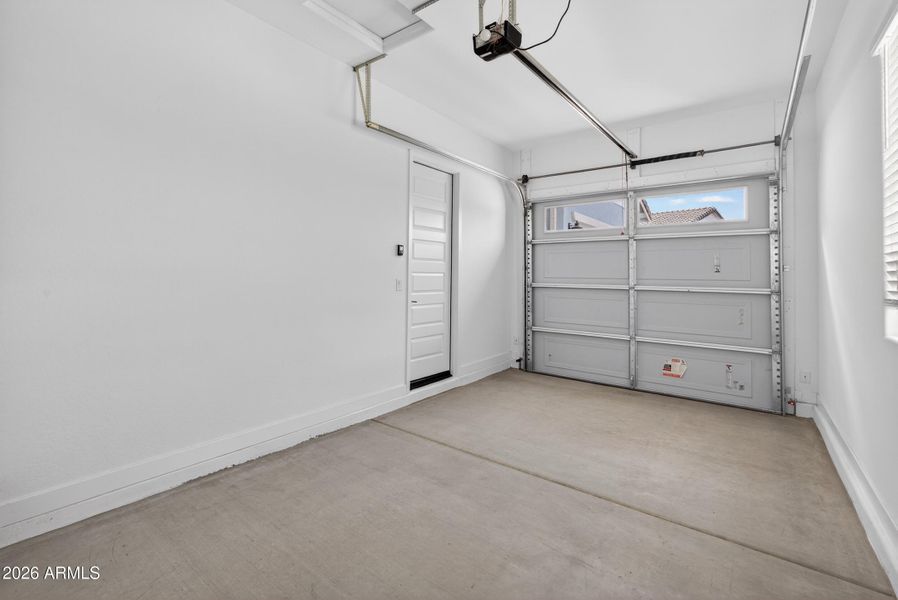 48_6x7a2048 48_6x7a2048