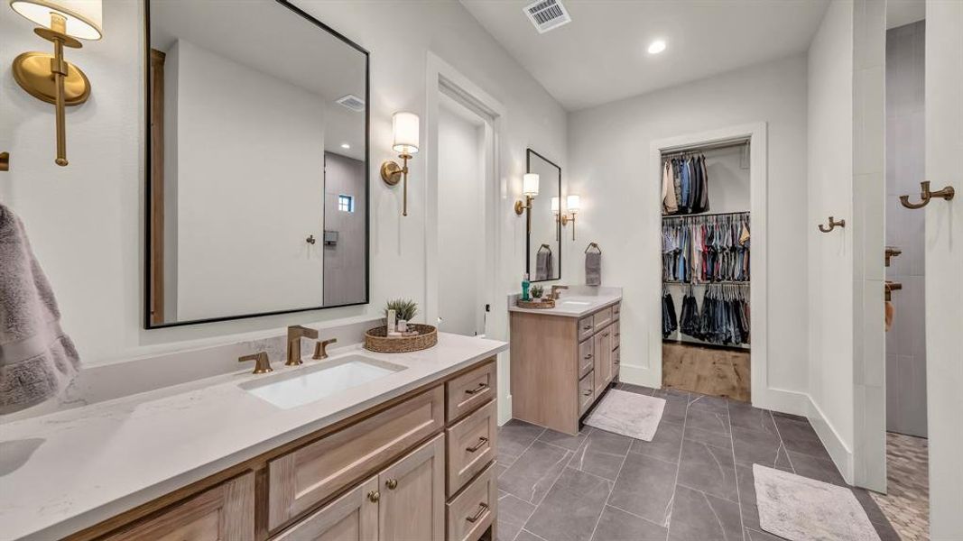 Furnished interior view inside a new home in , Weatherford (Image 8).
