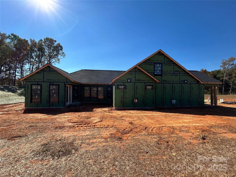 Image 6 of a home in The Courtyards at Quail Park.