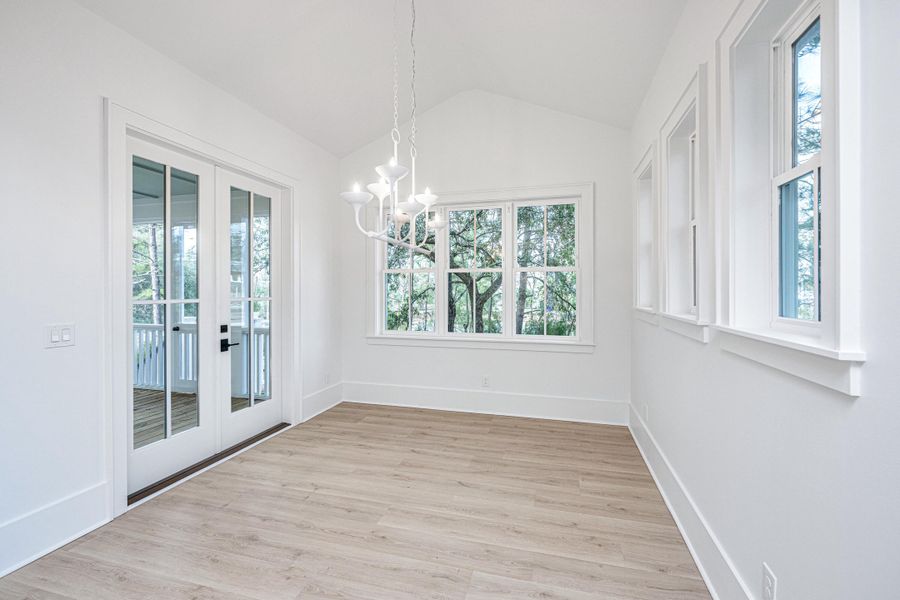 Spacious, unfurnished interior of a new home in , Mount Pleasant (Image 36).