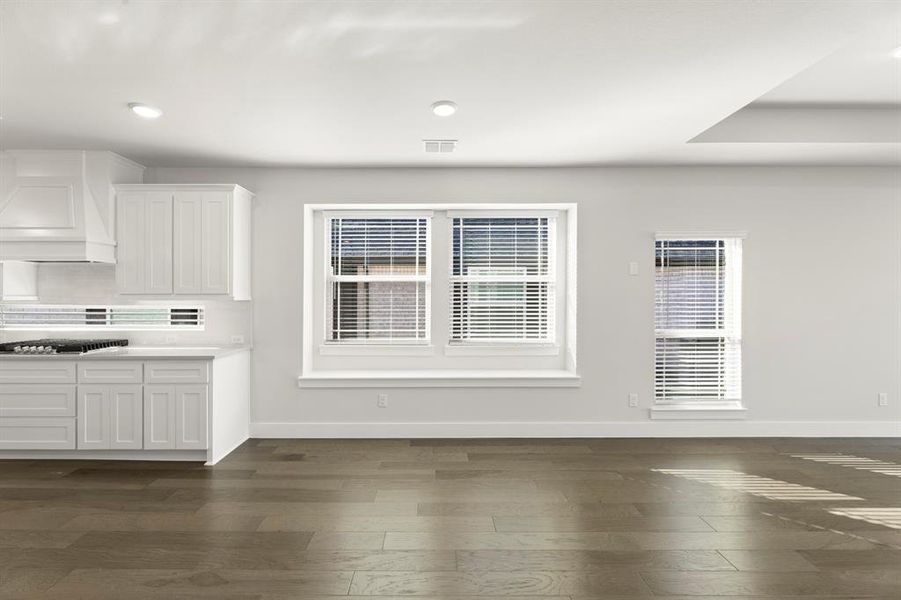 16_17. 8513 Cross Timber - Dining