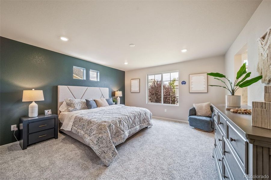 Furnished interior view inside a new home in Thompson River Ranch, Johnstown (Image 26).
