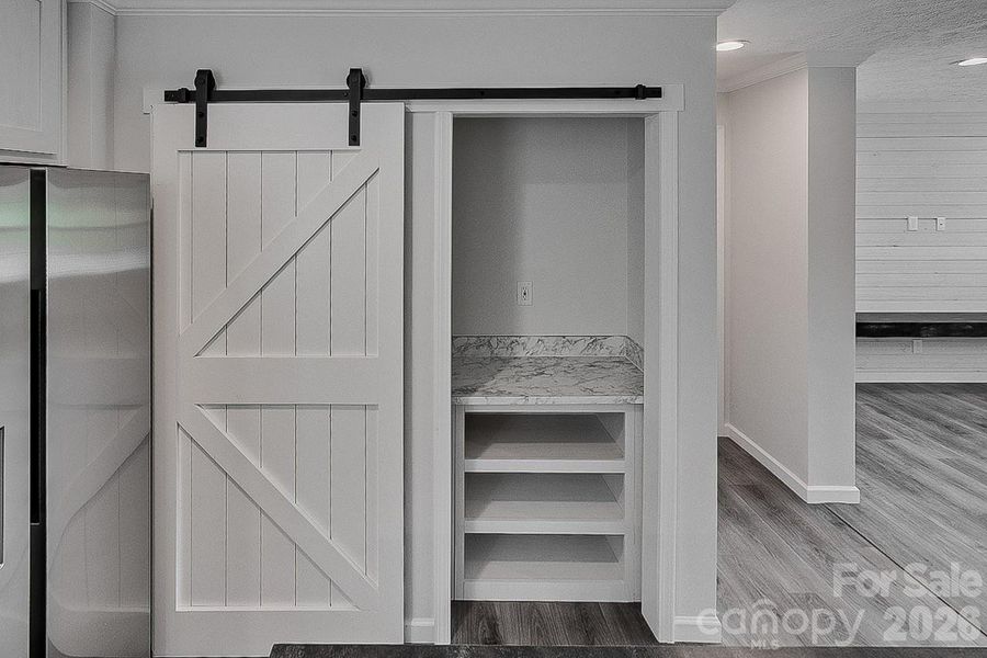 Pantry/appliance cabinet Pantry/appliance cabinet