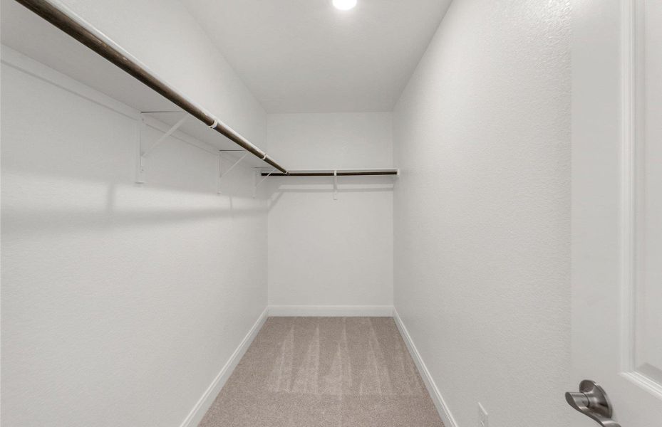 Spacious, unfurnished interior of a new home in Patterson Ranch, Georgetown (Image 21).