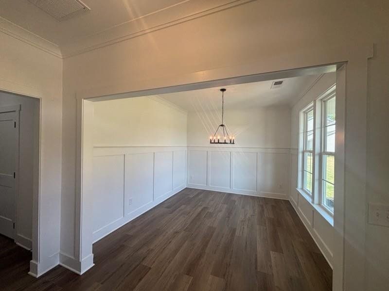 Spacious, unfurnished interior of a new home in Pinegate, Covington (Image 14).