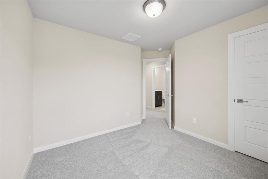 Spacious, unfurnished interior of a new home in Painted Tree Woodland West – Cottages, McKinney (Image 24).