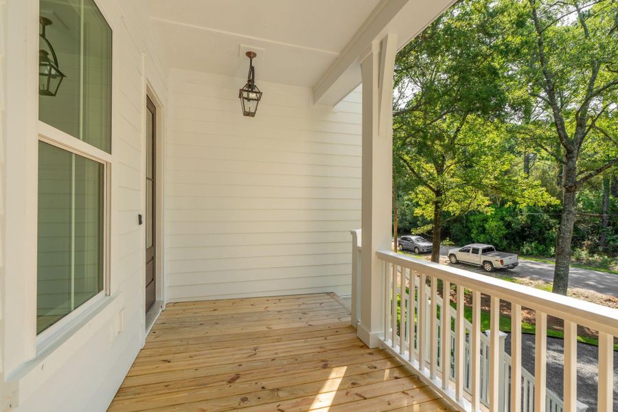 Exterior details and patio area of a home in , Johns Island (Image 3).