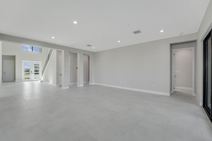 Furnished interior view inside a new home in Apex at Avenir, Palm Beach Gardens (Image 82). Furnished interior view inside a new home in Apex at Avenir, Palm Beach Gardens (Image 82).
