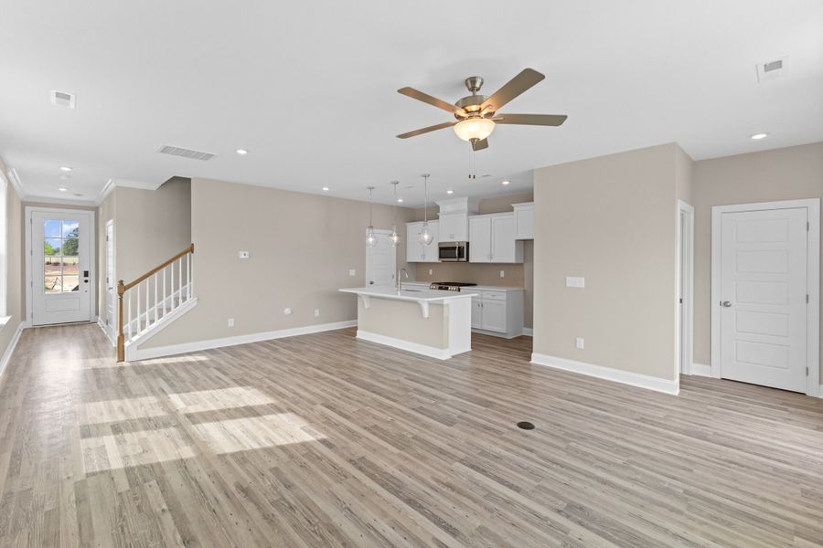 Representative unfurnished interior of a home built from the The Juniper by RobuckHomes in Kennebec Crossing, Angier (Image 94).