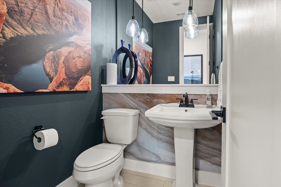 Furnished interior view inside a new home in 6 Creeks, Kyle (Image 52).