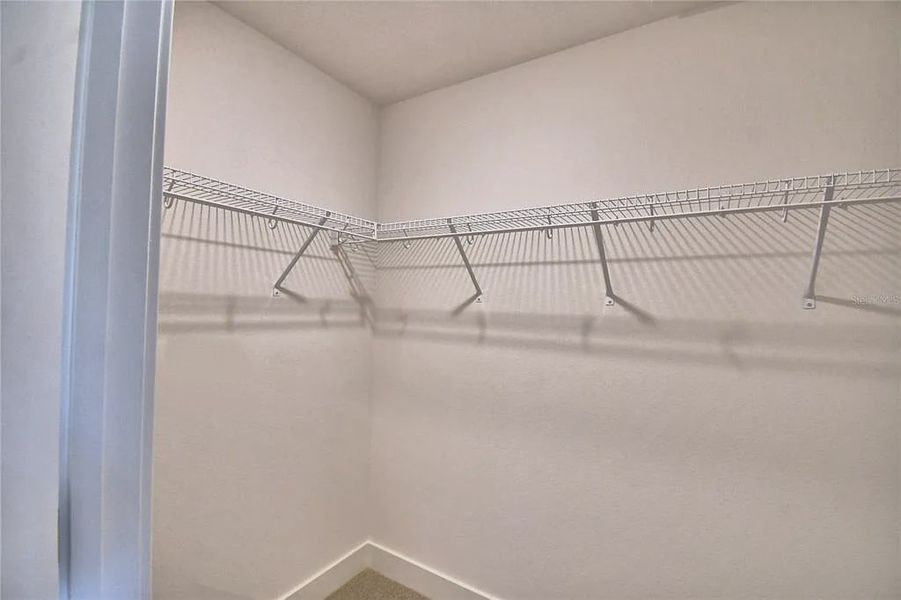 Spacious, unfurnished interior of a new home in Lake Juliana Estates, Auburndale (Image 29).