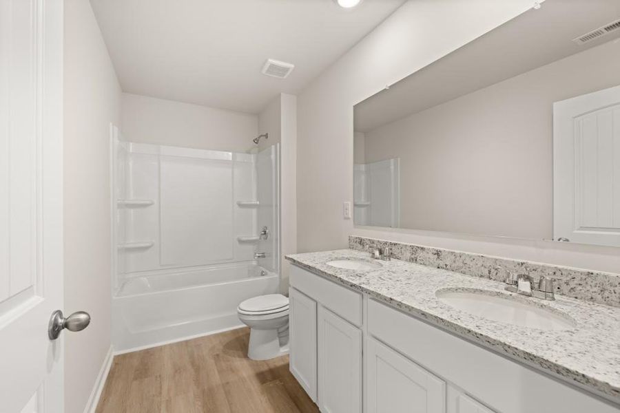 Furnished interior view inside a new home in Oconee Overlook, Gainesville (Image 8). Furnished interior view inside a new home in Oconee Overlook, Gainesville (Image 8).