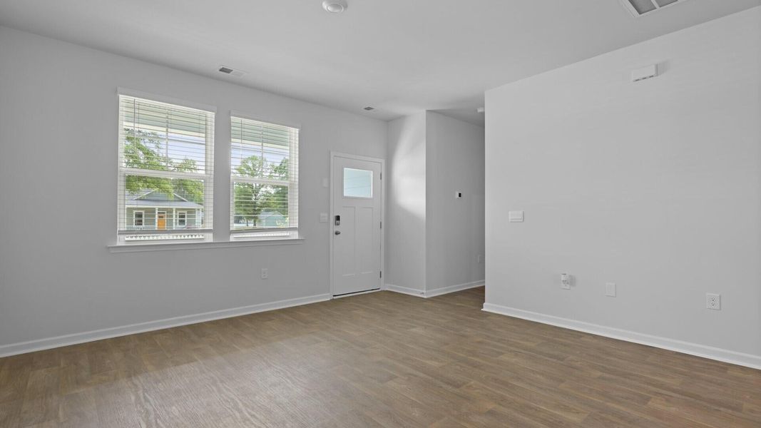 Spacious, unfurnished interior of a new home in North Shore, Summerton (Image 31).