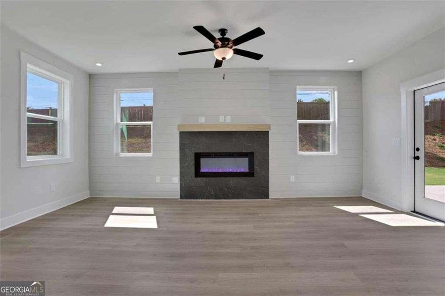 Spacious, unfurnished interior of a new home in The Paddocks at Doc Hughes, Buford (Image 20).