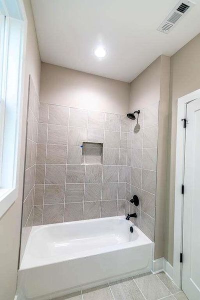 Image 30 of a home in Creekside.