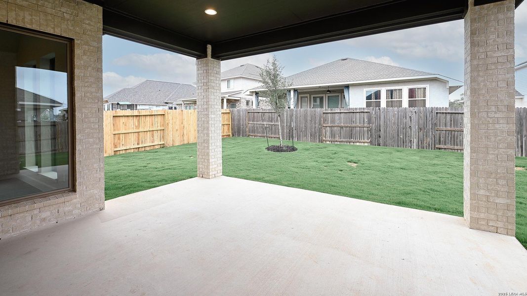 Exterior details and patio area of a home in Veramendi, New Braunfels (Image 3).