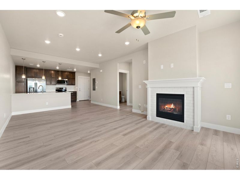 Spacious, unfurnished interior of a new home in The Lakes at Centerra, Loveland (Image 24).