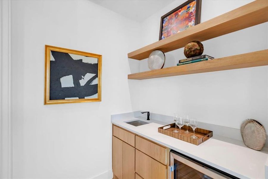 Furnished interior view inside a new home in , Dallas (Image 32).