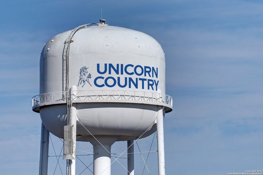 Image 4 of a home in Veramendi 60'. Image 4 of a home in Veramendi 60'.