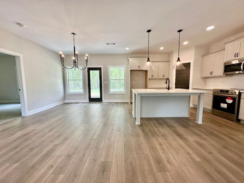 Image 14 of a home in Lower Big Springs.