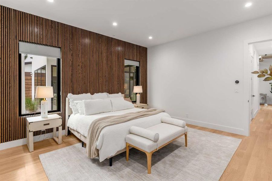 Furnished interior view inside a new home in , Dallas (Image 13).