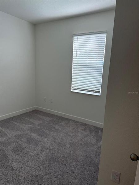 Spacious, unfurnished interior of a new home in , Clermont (Image 19).