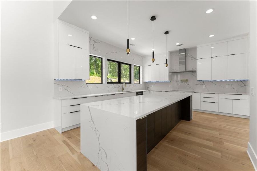 Image 59 of a home in .