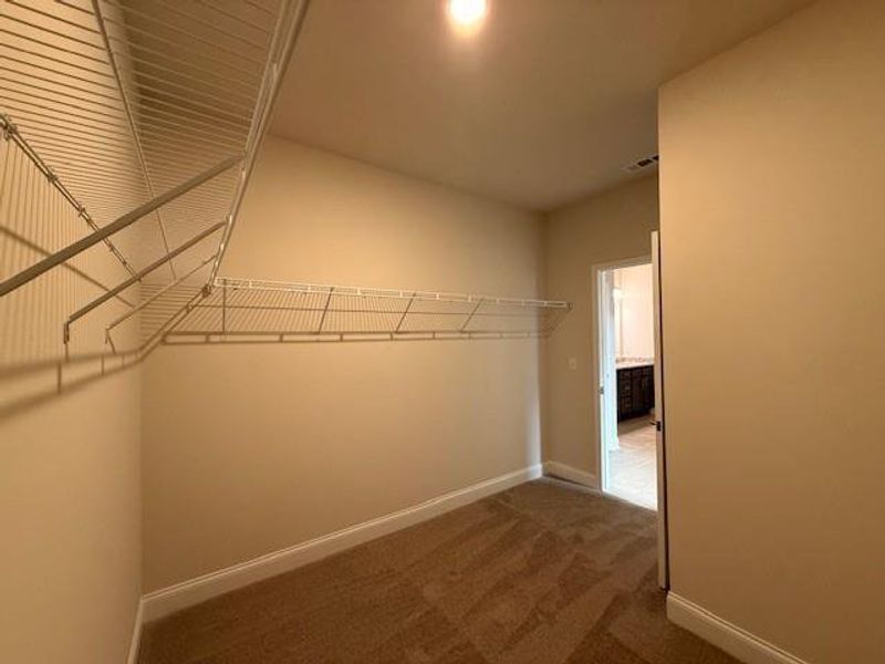 Spacious, unfurnished interior of a new home in Cooper's Walk, Loganville (Image 22).