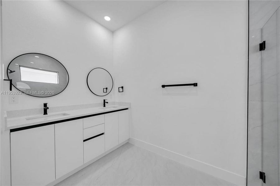 Furnished interior view inside a new home in , Lehigh Acres (Image 7).