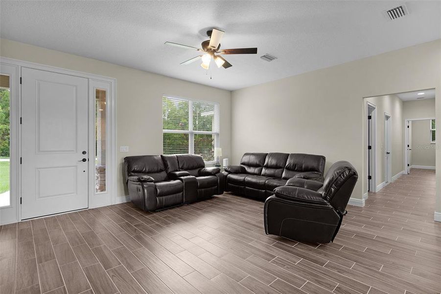 Furnished interior view inside a new home in , Ocala (Image 10).